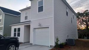 North Myrtle Beach Getaway! Minutes to the Beach