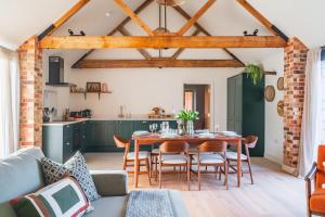East Stables - Fring Estate
