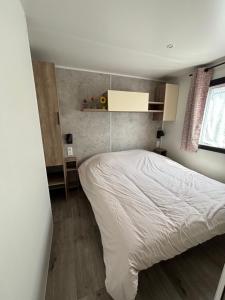 Mobil home récent climatisé avec terrasse-fréjus
