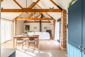 South Stables - Fring Estate