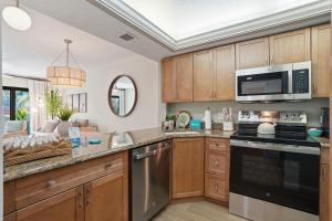 B-115 - Totally Updated - First Floor- Sleeps 6