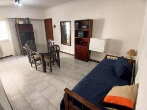 Dpto La Perla, 25Mayo, Centro para 4 personas