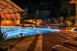 TropicalArts Resort&Studios