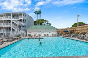 My Favorite Seascape by Oak Island Accommodations