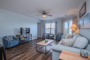 My Favorite Seascape by Oak Island Accommodations