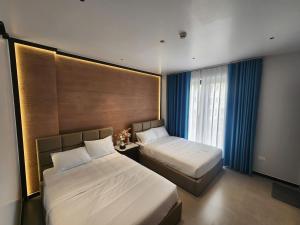 DOS GATOS Hotel