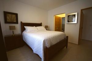 2BR - 6PX Max Resort Apartment - Dominicus Beach