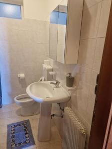 BeaMare - Monolocale - Massimo tre ospiti - Studio Apartment - Max 3 people with 1 private umbrella and two SunBeds only when the private beach of Eraclea Mare is open