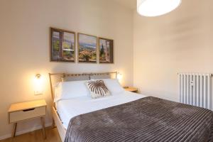 Giro 52 - 2 bedroom Apartament, close to San Siro, Fiera and 10 min metro to Duomo