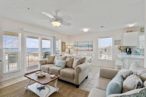 Gulf Island Condominiums #434
