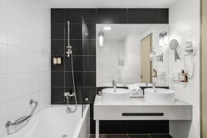 Akeah Verdi Budapest