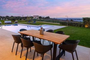Villa Kazoulis - Sea & Mountain View