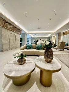 Fame Residences 1BR Condo Smart TV with Netflix