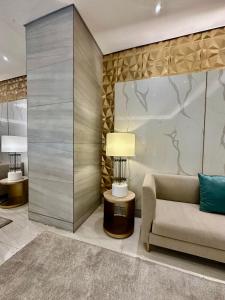 Fame Residences 1BR Condo Smart TV with Netflix