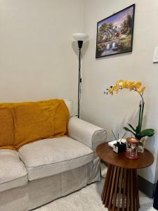 Fame Residences 1BR Condo Smart TV with Netflix