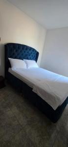 Apartamento Con Piscina Cerca Al Aeropuerto