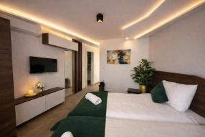 Apel Luxury