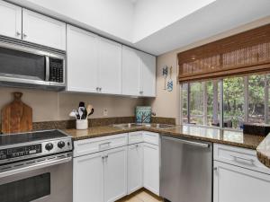 Hidden Dunes Cottage 220 by Newman-Dailey
