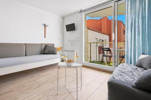 Studio climatisé, balcon, piscine- Cap dAgde Port
