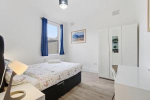 Modern 2 bedroom flat, SE6