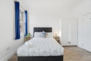 Modern 2 bedroom flat, SE6