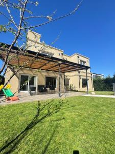 La Aurelia House