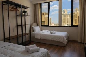 Cozy Zamalek Apt with Nile Glimpse and Prime Location