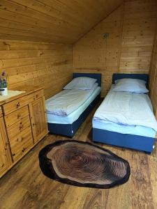 DOMEK LETNISKOWY NAD JEZIOREM