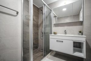 Solid Sea View Perla Mamaia - Crystal Aparthotel