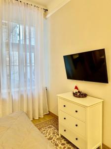 Sweet Home on the Rynok Square