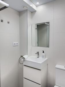 Apartamento a 100 metros Playa San Antonio Cullera 1-8 personas