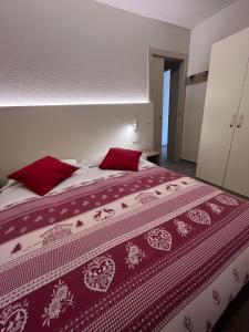 Lampone Suite