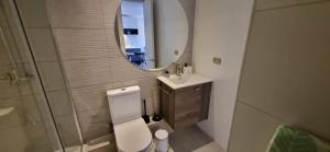 Modern Chill 1BR w Pool & BBQ near Irarrazabal
