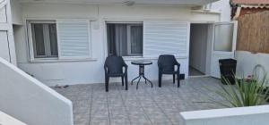 Marias comfort studio 300 metre from the sea