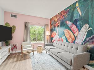 Florida vibe condo near Disney - free parking