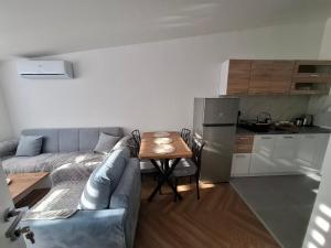 Ristovski Apartments