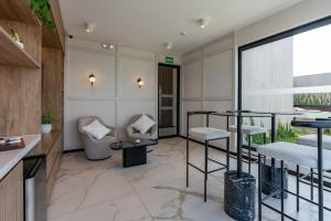 Andrés Reyes 509 Business Residences by Geko
