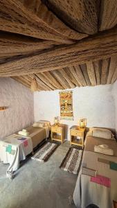 Las Cuevas - Casa de adobe en Huachichocana