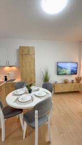 Tiara Beach Apartment