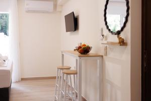 Plaka Studios 3