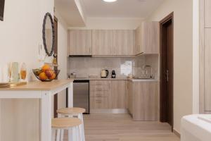Plaka Studios 3