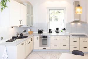 Modernes Apartment am Park ruhig, komfortabel, Handtücher, Bettwäsche, MagentaTV