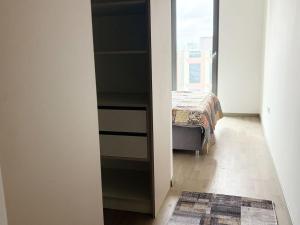 SunsetSkylineApartment