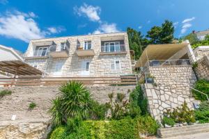 Apartment SeaLine One