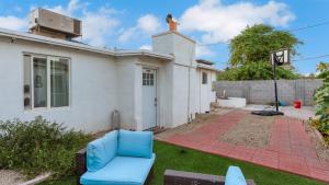 ULTRA COZY CASITA BY DTWN PHX
