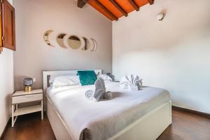 Tuscany feelings between Arno and Piazza della Signoria