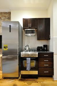 The Lisa IV Vibe 8736