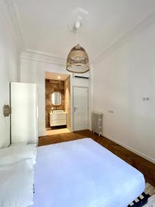 Urban Charm 6 people near dowtown with air Conditioning & Netflix