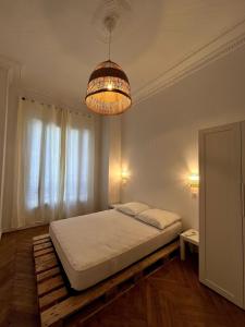 Urban Charm 6 people near dowtown with air Conditioning & Netflix