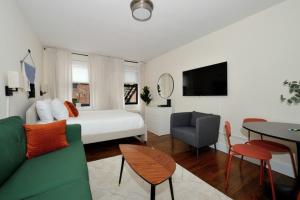 The Sutton Vibe 8710